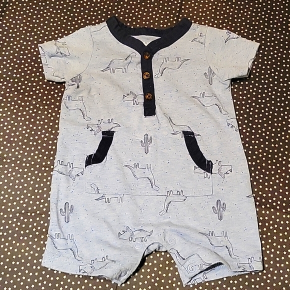 5/$25 Carter's Dinosaur One-piece Size 0-3m - Picture 3 of 6